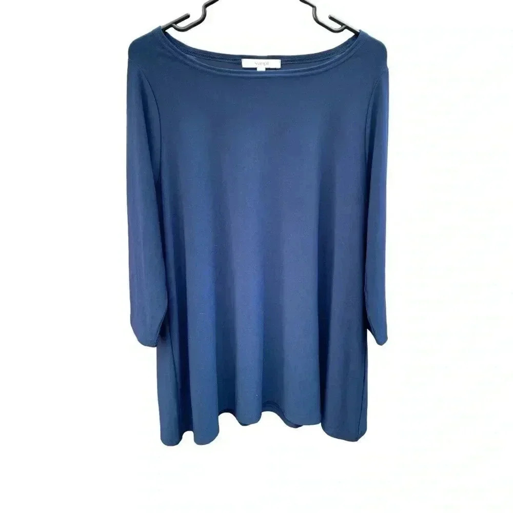 Simpli blue tunic, 3/4 sleeves, stretchy boat neckline, easy care, packable